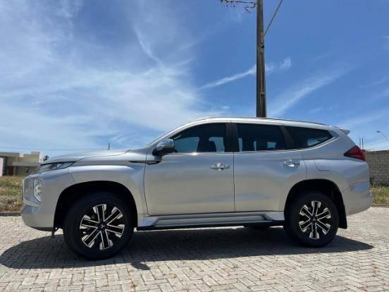 Carro 2.4 16V MIVEC TURBO DIESEL HPE-S AWD AUTOMÁTICO