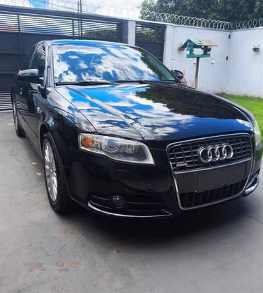 Carro 3.0 LIMOUSINE V6 30V GASOLINA 4P MULTITRONIC