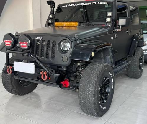 Carro 3.8 SPORT 4X4 TETO RIGIDO V6 12V GASOLINA 2P AUTOMÁTICO