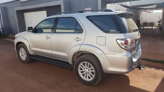 Carro 3.0 SRV 4X4 7 LUGARES 16V TURBO INTERCOOLER DIESEL 4P AUTOMÁTICO