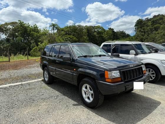 Carro 5.9 LIMITED LX 4X4 V8 16V GASOLINA 4P AUTOMÁTICO