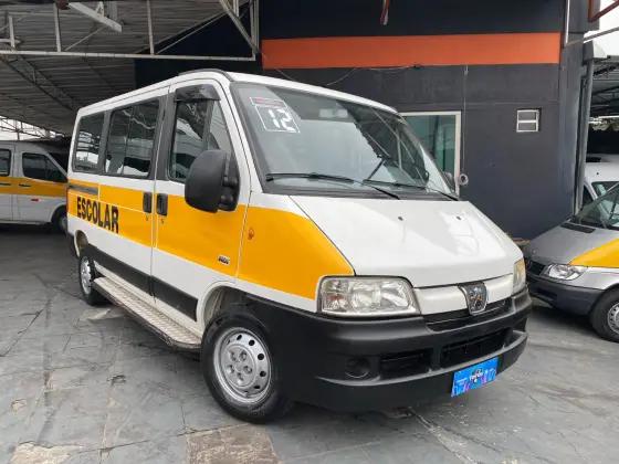 Carro 2.3 HDI 330 PASSAGEIRO 16 LUGARES 8V DIESEL 3P MANUAL