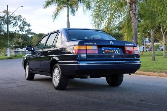 Carro 2.0 GL 8V GASOLINA 4P MANUAL