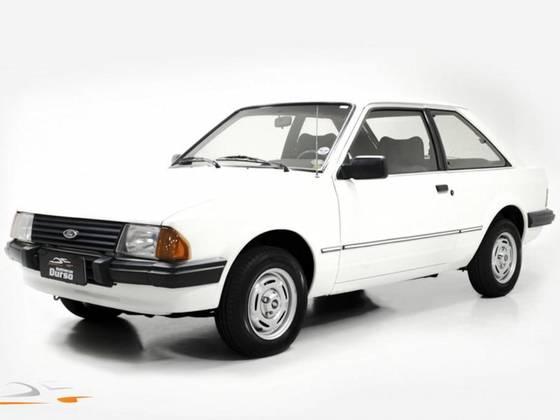 Carro 1.6 GL 8V GASOLINA 2P MANUAL