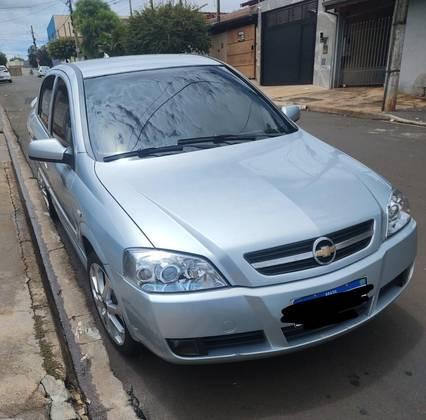 Carro 2.0 MPFI ADVANTAGE 8V FLEX 4P MANUAL