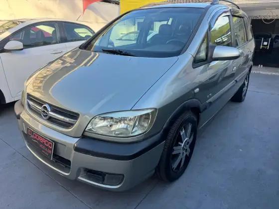 Carro 2.0 MPFI ELITE 8V FLEX 4P MANUAL