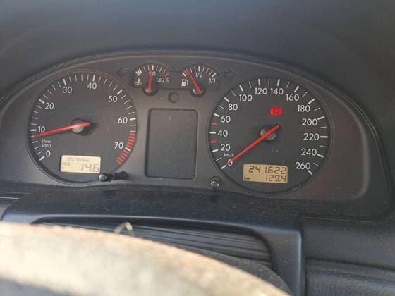 Carro 2.8 VARIANT V6 30V GASOLINA 4P MANUAL