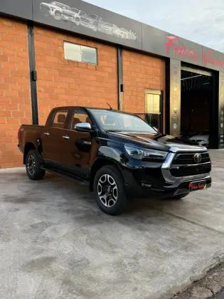 Carro 2.8 D-4D TURBO DIESEL CD SRX 4X4 AUTOMÁTICO