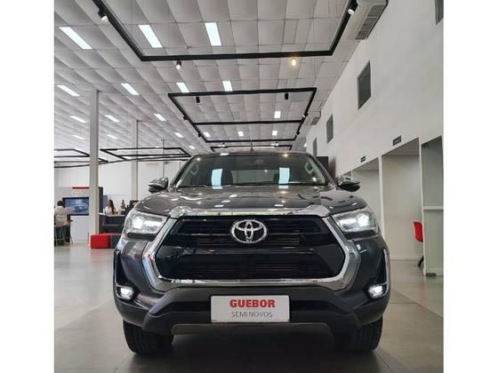 Carro 2.8 D-4D TURBO DIESEL CD SRV 4X4 AUTOMÁTICO