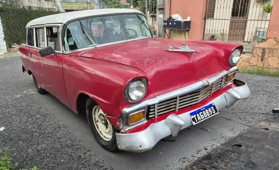 Carro 4.6 V8 16V GASOLINA 4P MANUAL