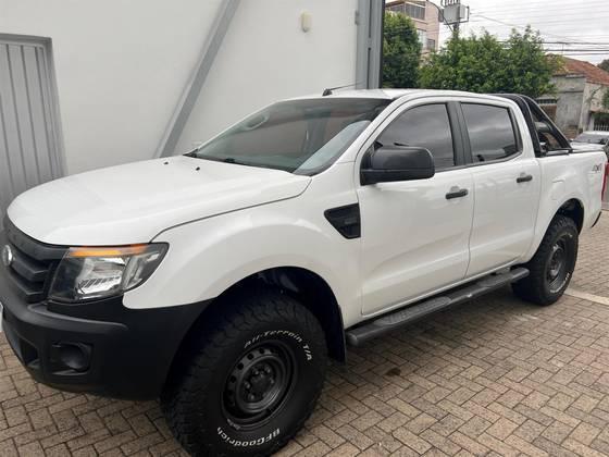 Carro 2.2 XL 4X4 CD 16V DIESEL 4P MANUAL