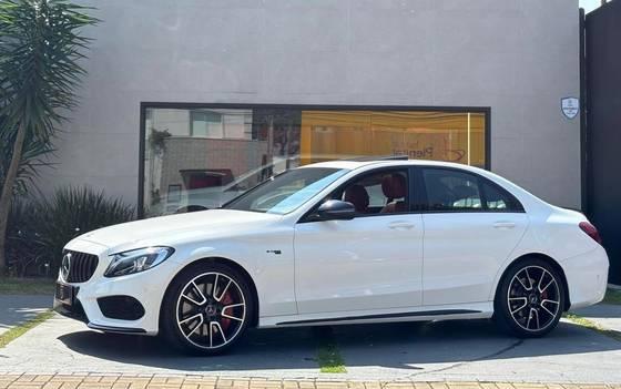 Carro 3.0 V6 GASOLINA 4MATIC 9G-TRONIC