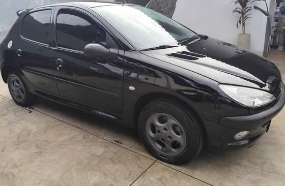 Carro 1.6 PASSION 16V GASOLINA 4P MANUAL