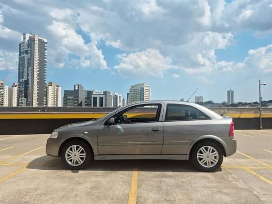 Carro 2.0 MPFI CD 8V GASOLINA 2P MANUAL