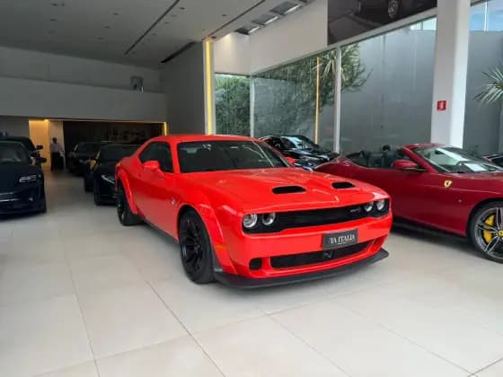 Carro 6.2 V8 HEMI GASOLINA SRT HELLCAT WIDEBODY TORQUEFLITE