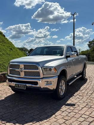 Carro 6.7 LARAMIE 4X4 CD I6 TURBO DIESEL 4P AUTOMÁTICO