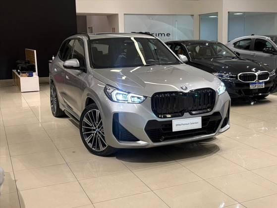 Carro ELÉTRICO XDRIVE30 M SPORT