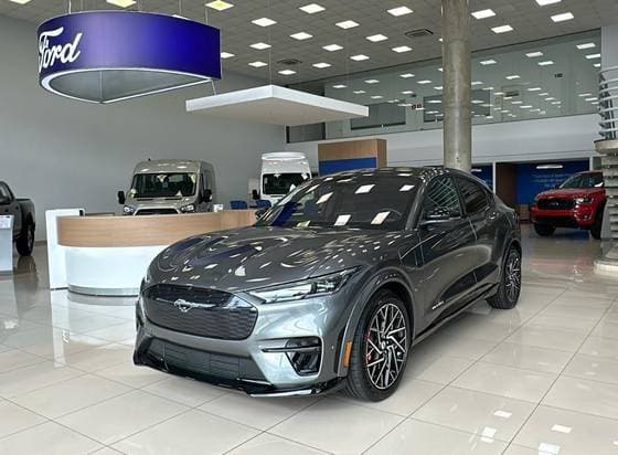 Carro 91 KW ELÉTRICO GT PERFORMANCE e-AWD