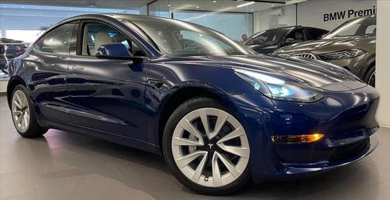 Carro ELÉTRICO AWD STANDARD RANGE PLUS