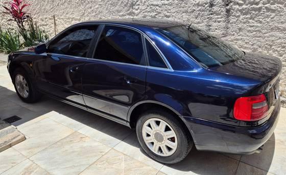 Carro 2.4 QUATTRO V6 30V GASOLINA 4P TIPTRONIC