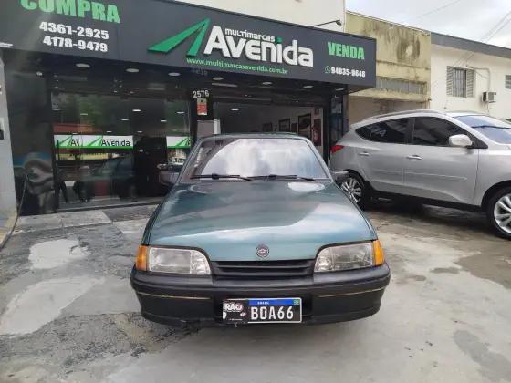 Carro 1.8 SL/E 8V GASOLINA 2P MANUAL