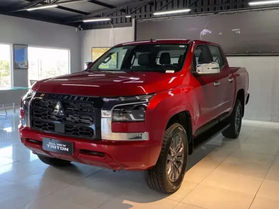 Carro 2.4 BITURBO DIESEL CD HPE 4X4 AUTOMÁTICO