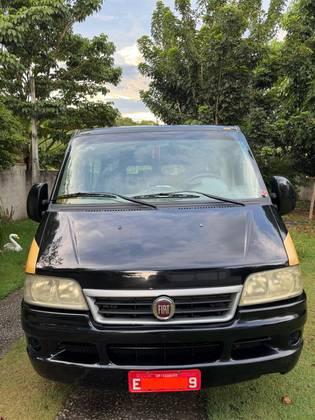 Carro 2.8 MINIBUS 8V TURBO DIESEL 3P MANUAL