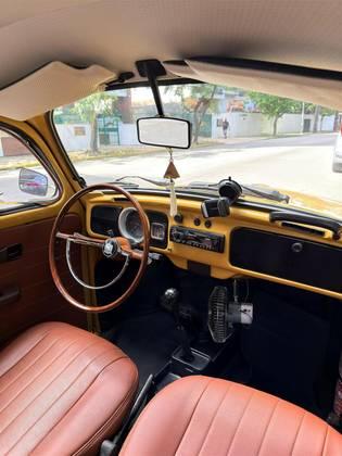 Carro 1.6 LUXO 8V GASOLINA 3P MANUAL