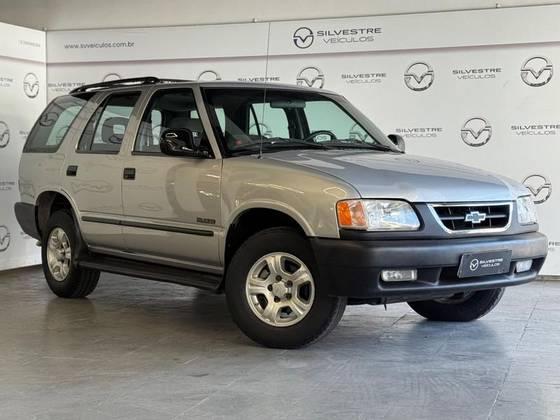 Carro 2.2 EFI DLX 4X2 8V GASOLINA 4P MANUAL