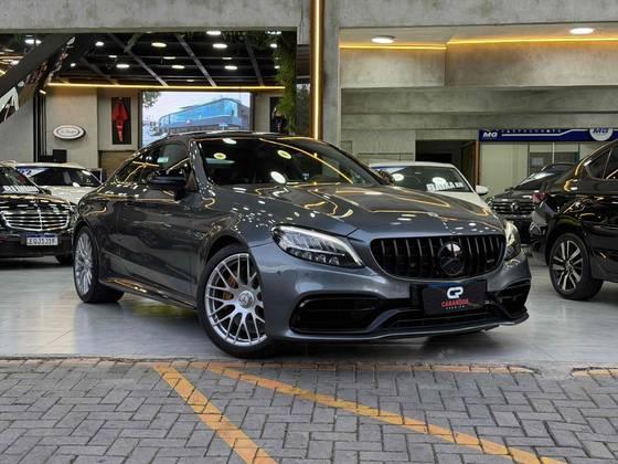 Carro 4.0 V8 TURBO GASOLINA S COUPÉ SPEEDSHIFT