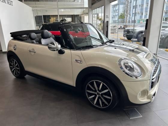 Carro 2.0 S CABRIO 16V TURBO GASOLINA 2P AUTOMÁTICO