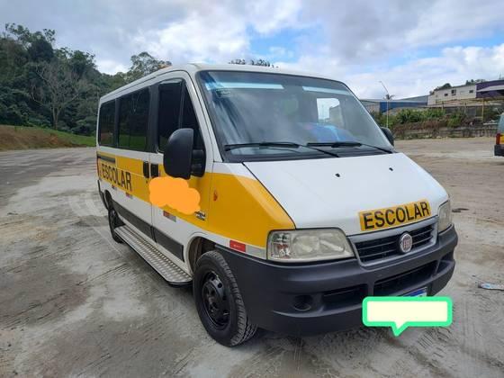 Carro 2.3 MINIBUS TETO BAIXO 16V TURBO DIESEL 3P MANUAL