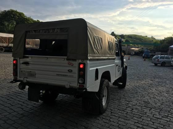 Carro 2.5 HCPU 110 4X4 TURBO DIESEL 2P MANUAL