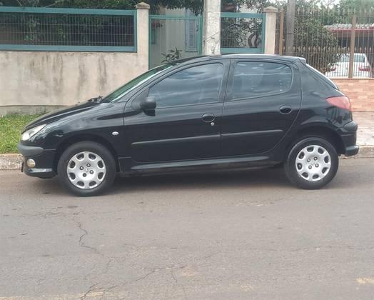 Carro 1.4 PRESENCE 8V FLEX 4P MANUAL