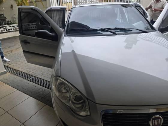 Carro 1.0 MPI ELX 8V FLEX 4P MANUAL