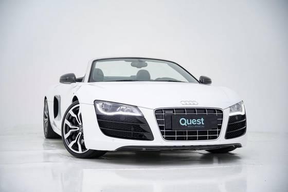 Carro 5.2 FSI QUATTRO SPYDER V10 40V GASOLINA 2P R-TRONIC