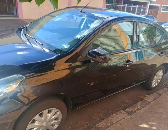 Carro 1.0 12V FLEX V-DRIVE MANUAL