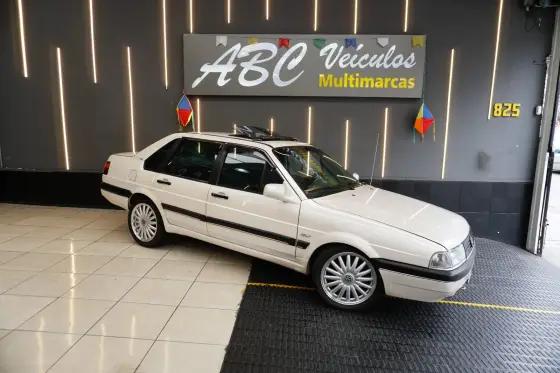 Carro 2.0 GLS 8V GASOLINA 4P MANUAL