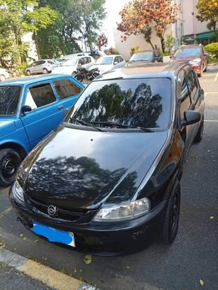 Carro 1.0 MPFI VHC SUPER 8V GASOLINA 4P MANUAL