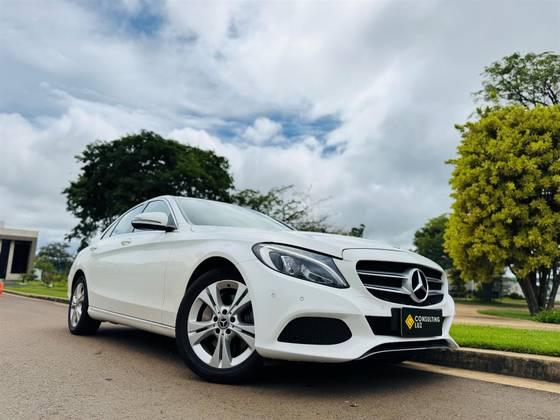 Carro 2.0 CGI GASOLINA AVANTGARDE 9G-TRONIC