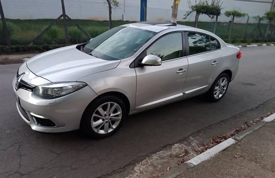 Carro 2.0 PRIVILÉGE 16V FLEX 4P AUTOMÁTICO