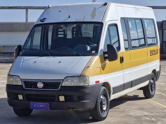 Carro 2.3 MINIBUS TETO ALTO 8V TURBO DIESEL 3P MANUAL