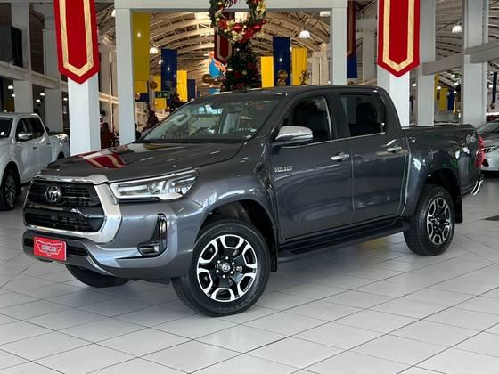 Carro 2.8 D-4D TURBO DIESEL CD SRX LIMITED 4X4 AUTOMÁTICO