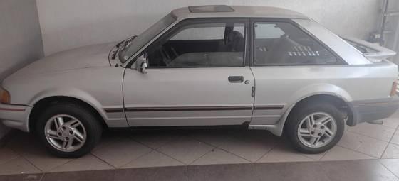 Carro 1.6 XR3 8V ÁLCOOL 2P MANUAL