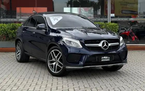 Carro 3.0 V6 GASOLINA HIGHWAY COUPÉ 4MATIC 9G-TRONIC