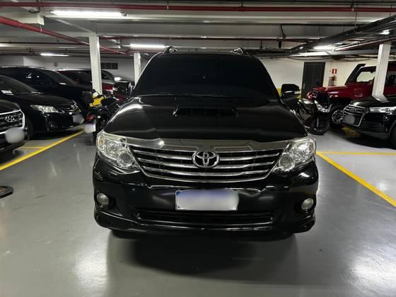 Carro 3.0 SRV 4X4 16V TURBO INTERCOOLER DIESEL 4P AUTOMÁTICO