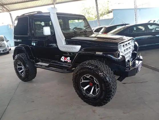 Carro 2.8 TETO RÍGIDO 12V TURBO INTERCOOLER DIESEL 2P MANUAL