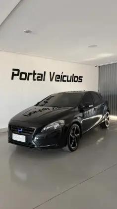 Carro 2.0 T4 DYNAMIC TURBO GASOLINA 4P AUTOMÁTICO