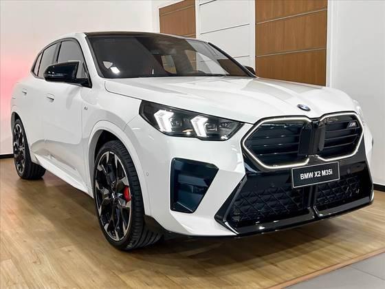 Carro 2.0 TURBO GASOLINA XDRIVE M35i STEPTRONIC