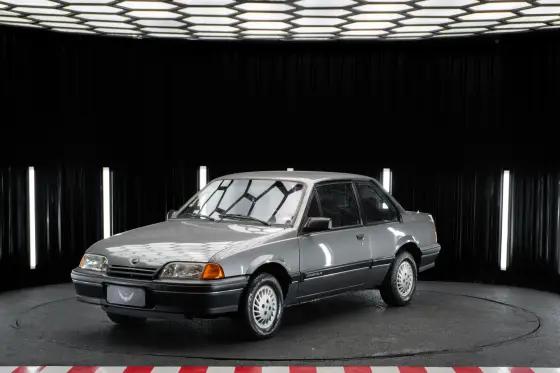 Carro 1.8 SL/E 8V GASOLINA 2P MANUAL